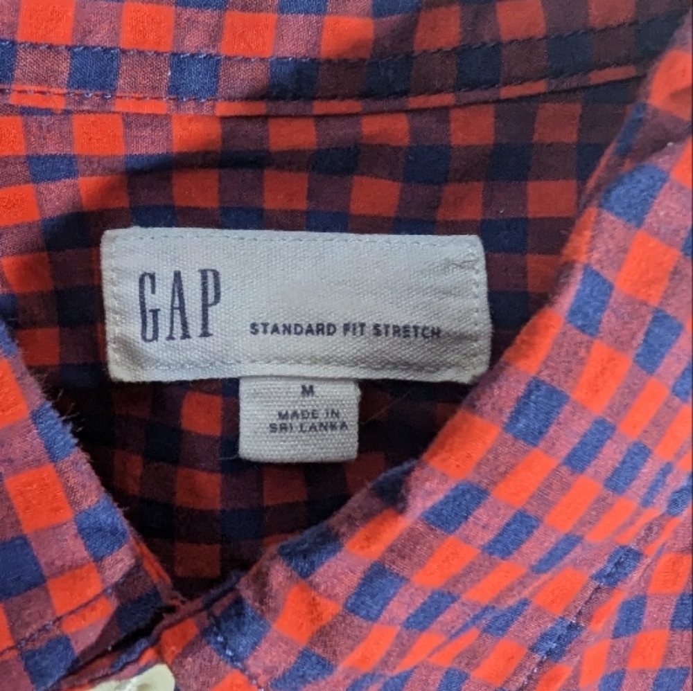 GAP Red and Blue Checkered Men's Shirt